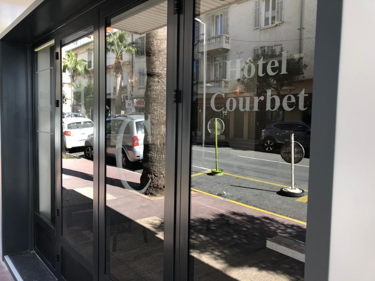Hotel Courbet Juan-les-Pins Bagian luar foto